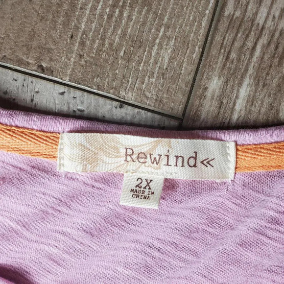 NWT Juniors' Rewind Short Sleeve Twist Front Tee Lilac Orchid Plus Size 2X - Picture 5 of 11